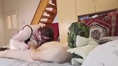 play Trzy mocne kutasy dławią niewolniczą dziwkę w intensywnym gang bangu
