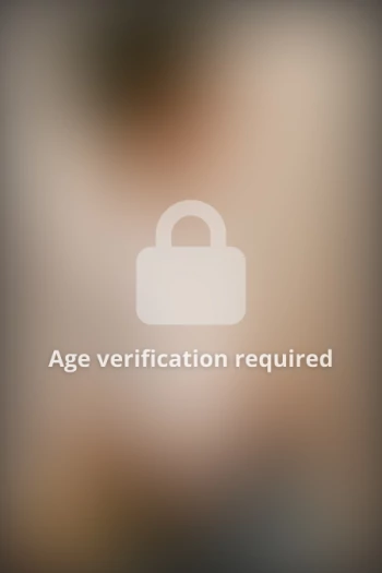 Pornostar Yum The Boss